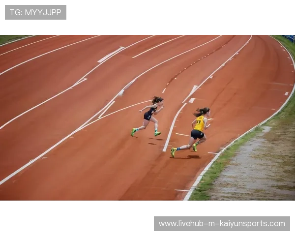 现场“火爆”场面：运动员激情四溢的“最强冲刺”